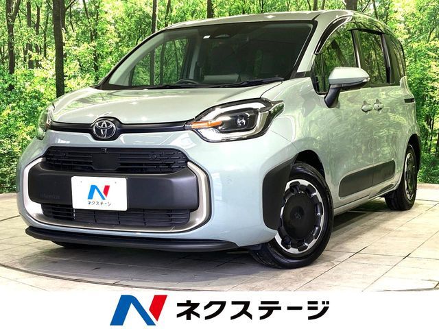 TOYOTA SIENTA HYBRID 2023
