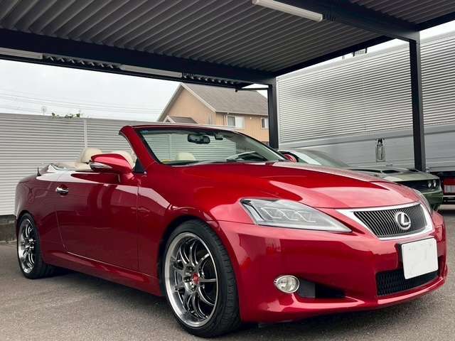 TOYOTA LEXUS IS250C 2010