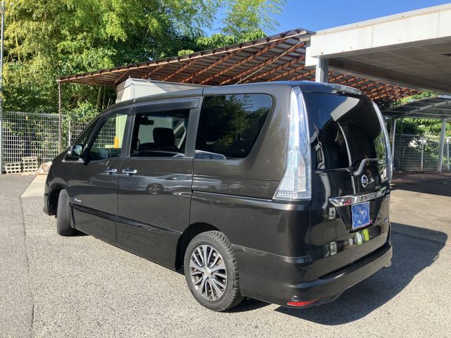 NISSAN SERENA  S-HYBRID 2014