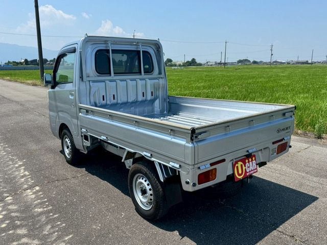 DAIHATSU HIJET truck 2016