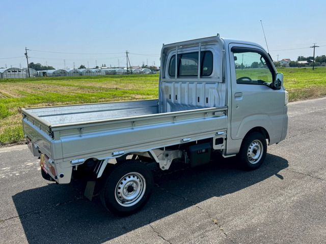 DAIHATSU HIJET truck 2016