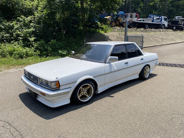 TOYOTA CRESTA 1986