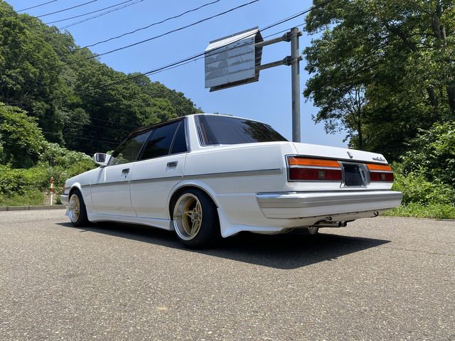 TOYOTA CRESTA 1986