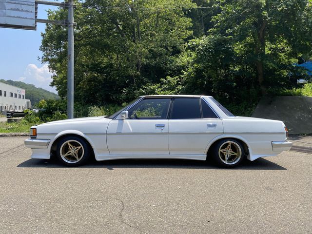 TOYOTA CRESTA 1986