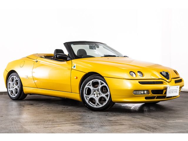 ALFAROMEO ALFAROMEO SPIDER 2000