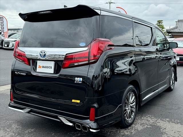 TOYOTA ALPHARD hybrid 4WD 2018