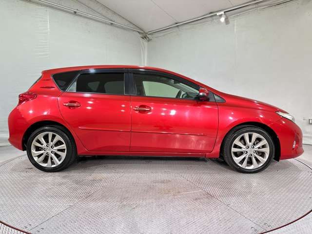 TOYOTA AURIS 2014