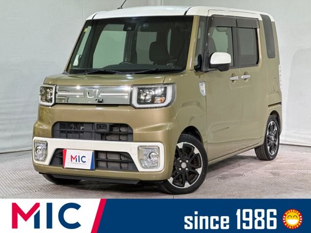 DAIHATSU WAKE 2016