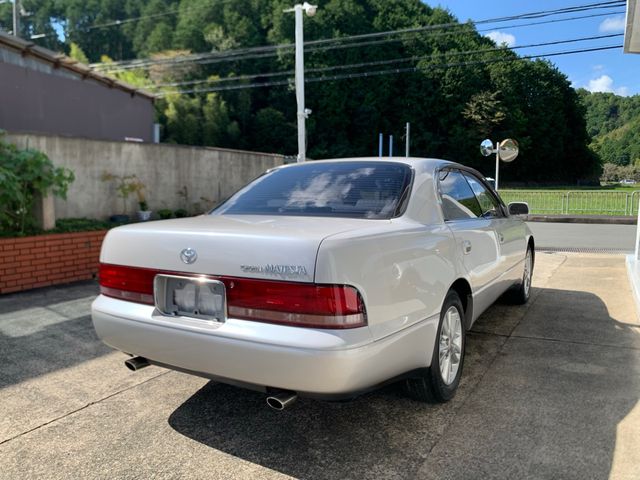 TOYOTA CROWN MAJESTA 1992