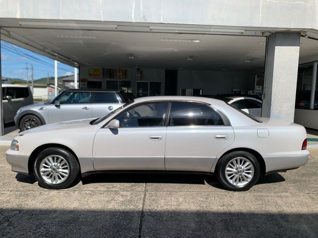 TOYOTA CROWN MAJESTA 1992