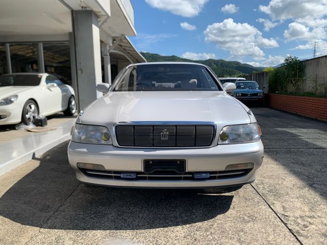 TOYOTA CROWN MAJESTA 1992