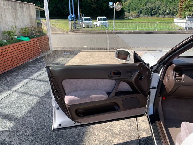 TOYOTA CROWN MAJESTA 1992