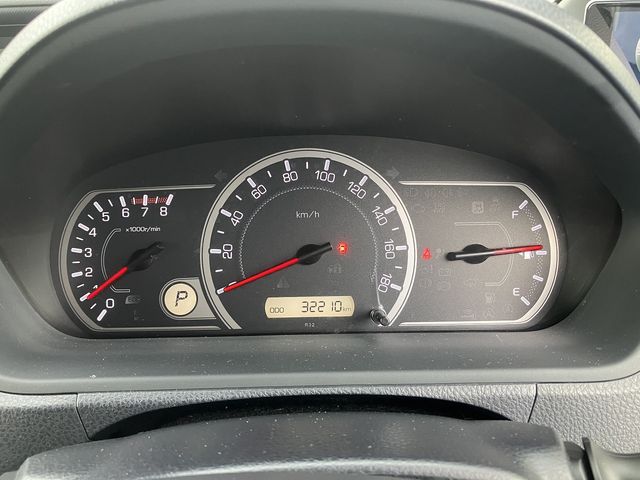 TOYOTA VOXY 4WD 2014