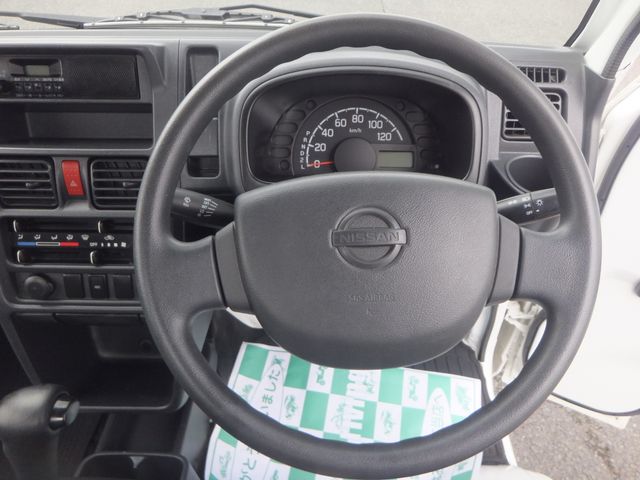 NISSAN NT100 CLIPPER 4WD 2018