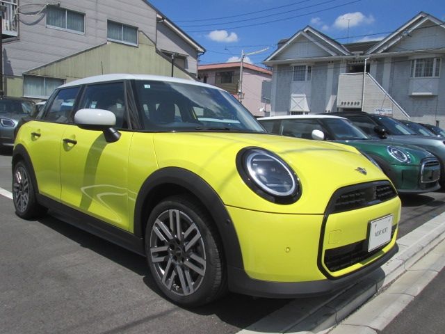 BMW MINI COOPER 5DOOR 2025