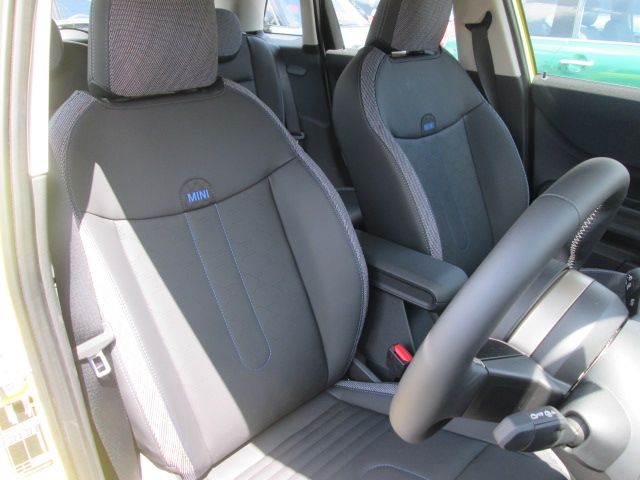 BMW MINI COOPER 5DOOR 2025