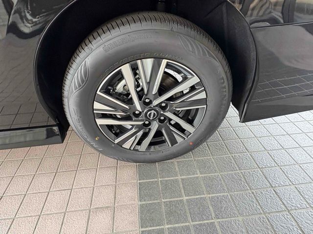 NISSAN SERENA  WG 2025