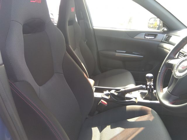 SUBARU IMPREZA WRX 5Door 2012