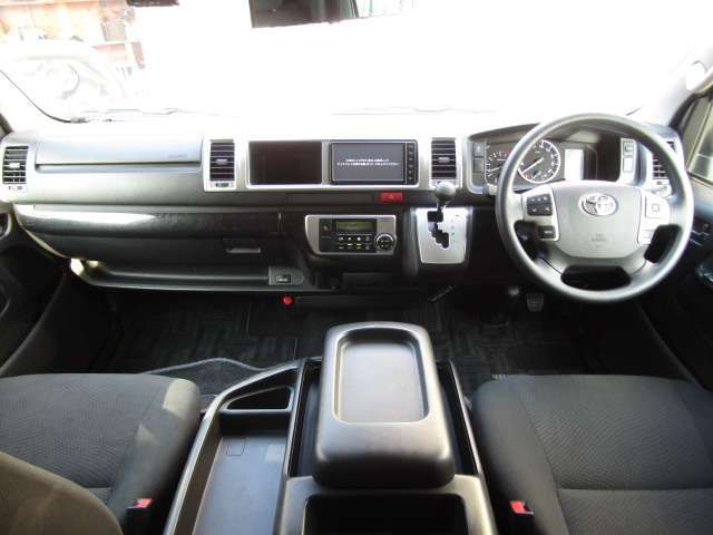 TOYOTA HIACE van 2WD 2020