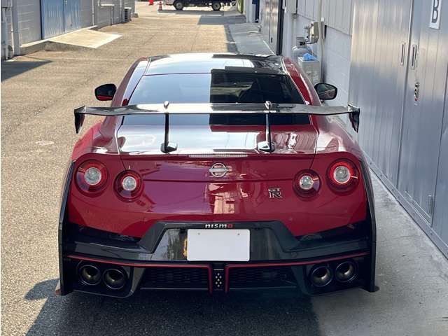 NISSAN GT-R 2023
