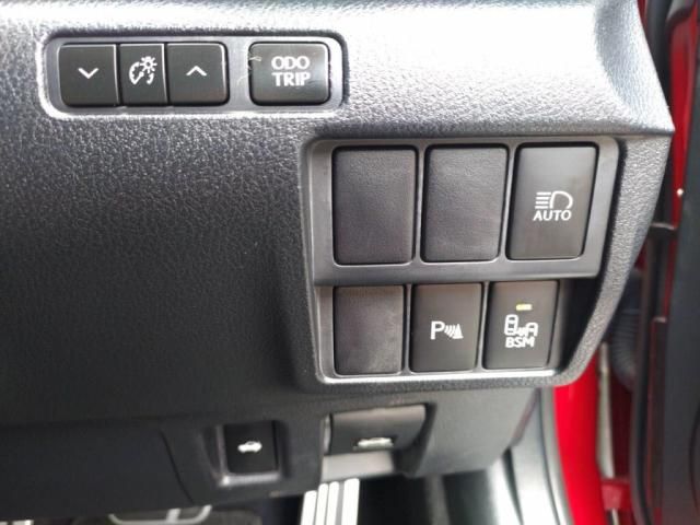 TOYOTA LEXUS RC300h 2021