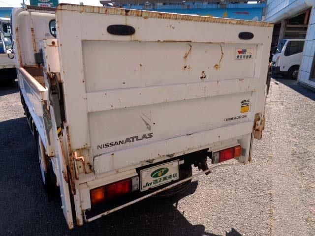 NISSAN ATLAS 2008