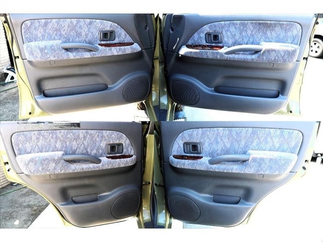 TOYOTA LANDCRUISER PRADO 2001