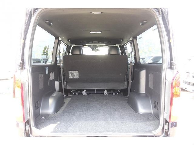 TOYOTA HIACE van 2WD 2020