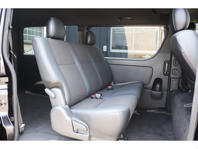 TOYOTA HIACE van 2WD 2020