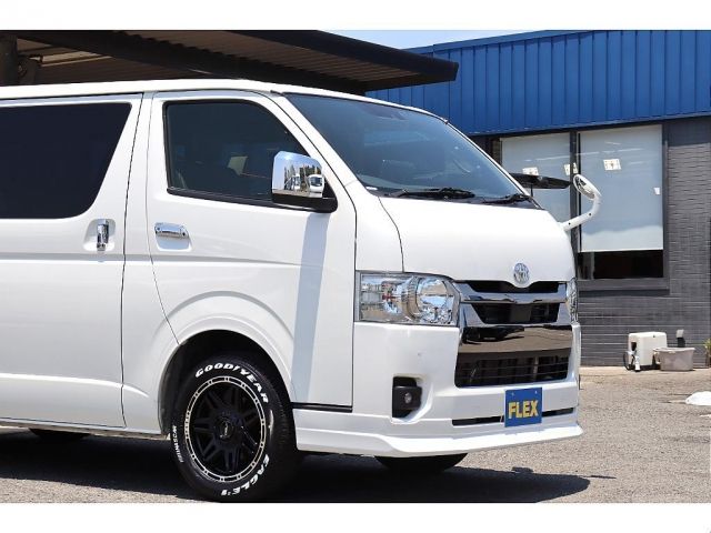 TOYOTA HIACE van 4WD 2023