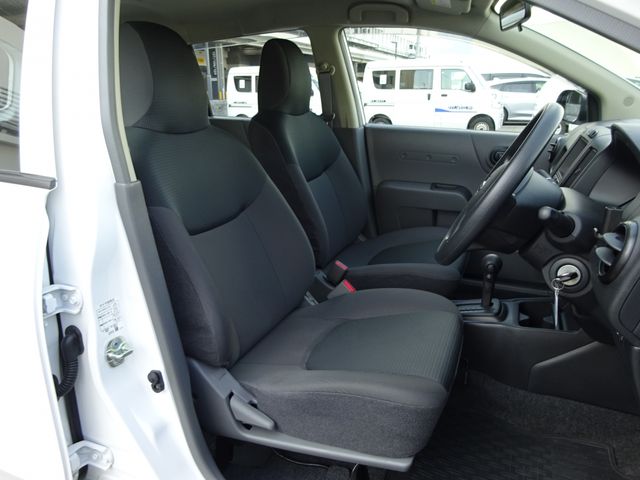 NISSAN NV150 AD 2WD 2020