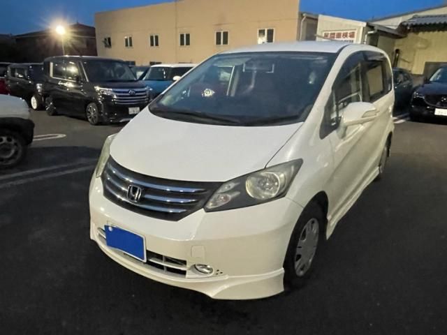 HONDA FREED 2008
