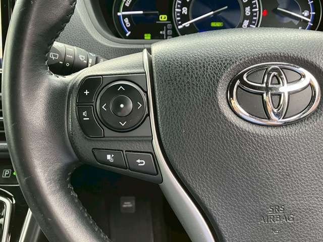 TOYOTA ESQUIRE HYBRID 2018
