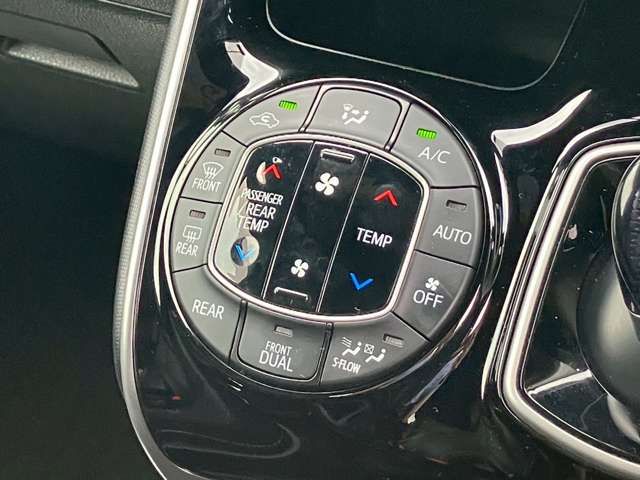 TOYOTA ESQUIRE HYBRID 2018