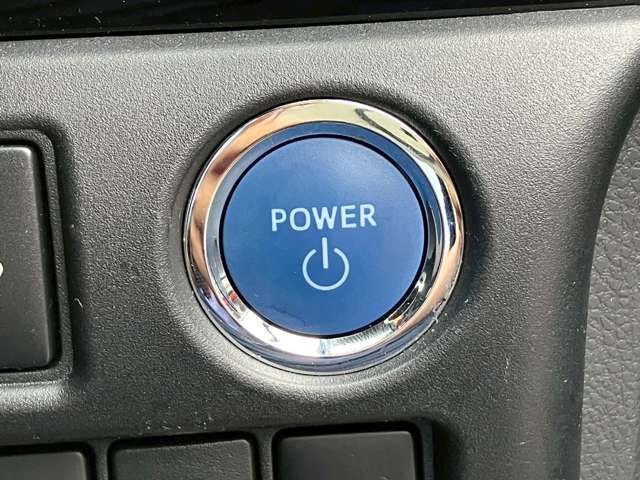 TOYOTA ESQUIRE HYBRID 2018