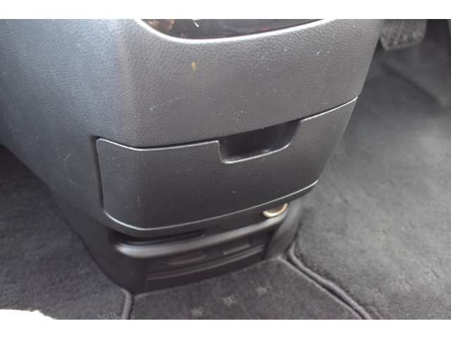 NISSAN SERENA  S-HYBRID 2015