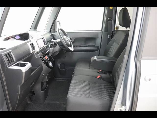 TOYOTA PIXIS MEGA 2019