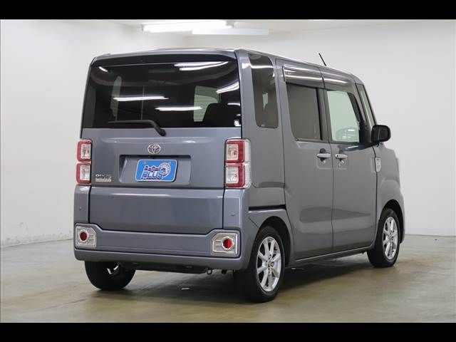 TOYOTA PIXIS MEGA 2019