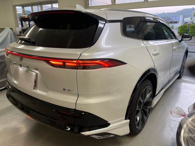 TOYOTA CROWN ESTATE 4WD 2025