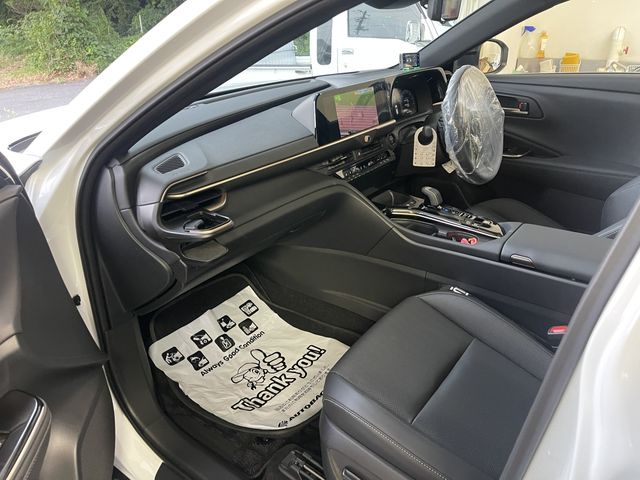 TOYOTA CROWN ESTATE 4WD 2025