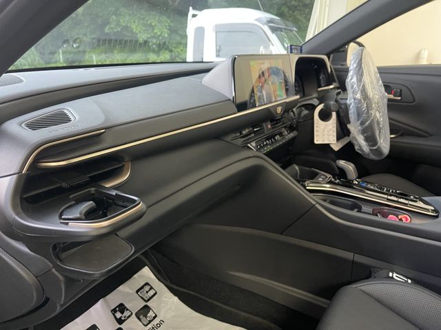 TOYOTA CROWN ESTATE 4WD 2025