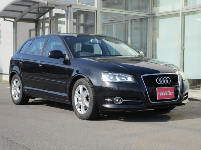 AUDI AUDI A3 SPORTBACK 2012