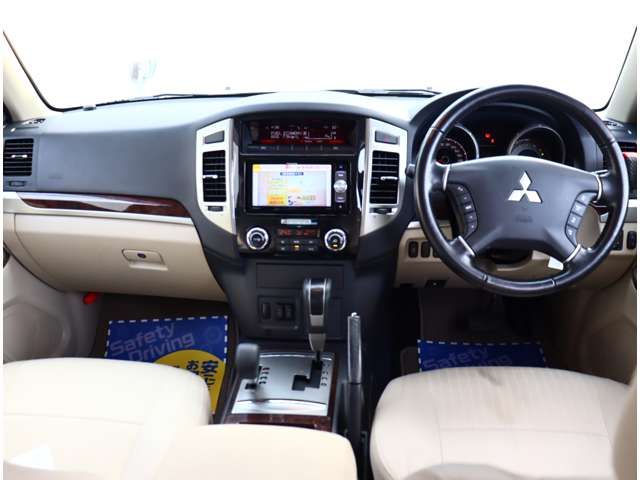 MITSUBISHI PAJERO wagon 2016