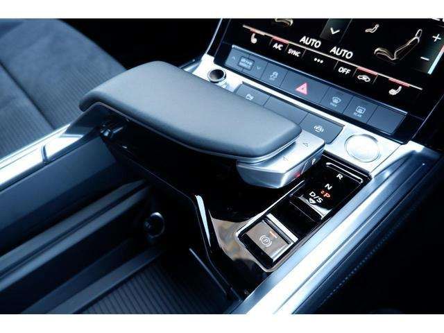 AUDI AUDI e-tron SPORTBACK 2021