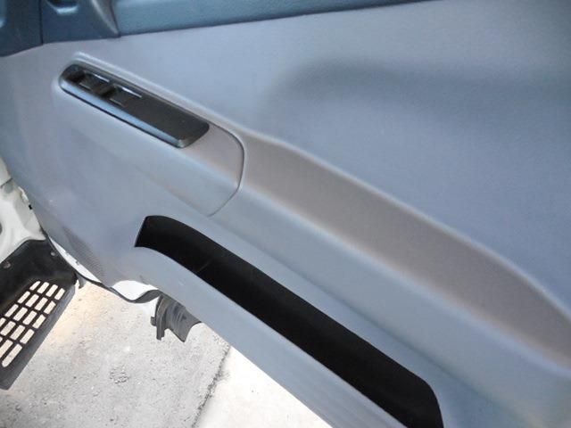 MITSUBISHI CANTER 2014