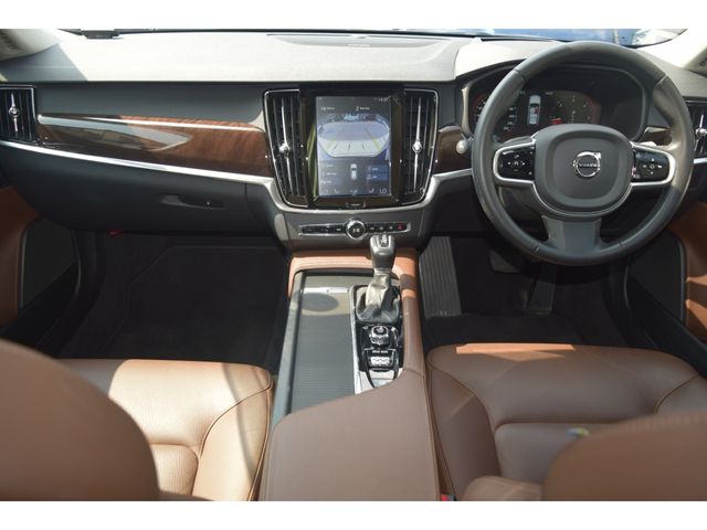 VOLVO VOLVO V90 2020