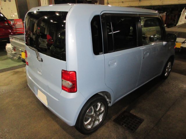 DAIHATSU MOVE CONTE 2010