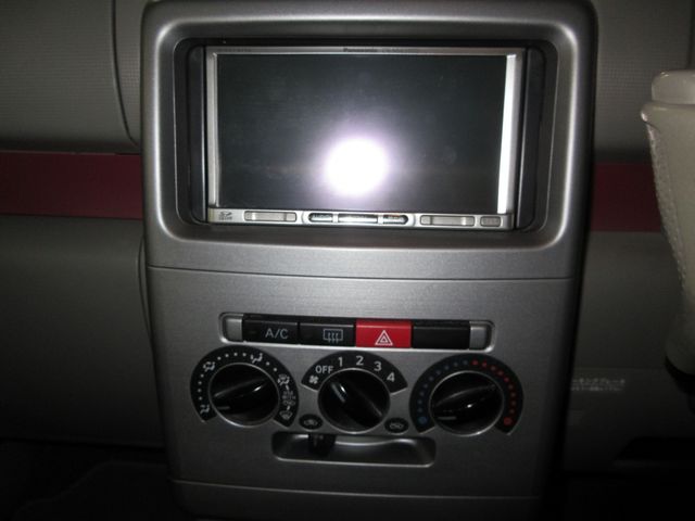 DAIHATSU MOVE CONTE 2010