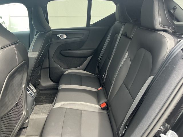 VOLVO VOLVO XC40 2022