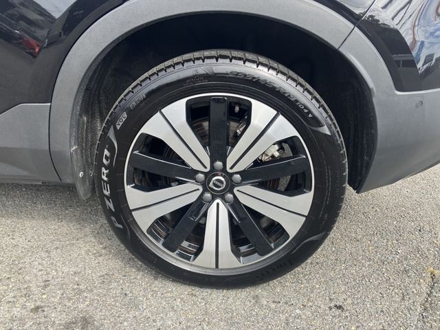 VOLVO VOLVO XC40 2022